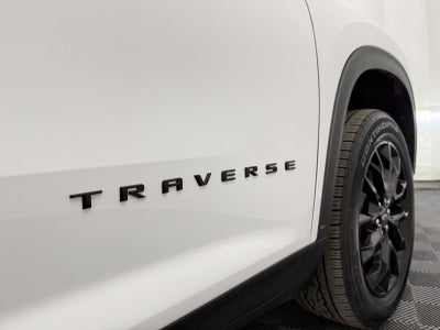 2024 Chevrolet Traverse LT