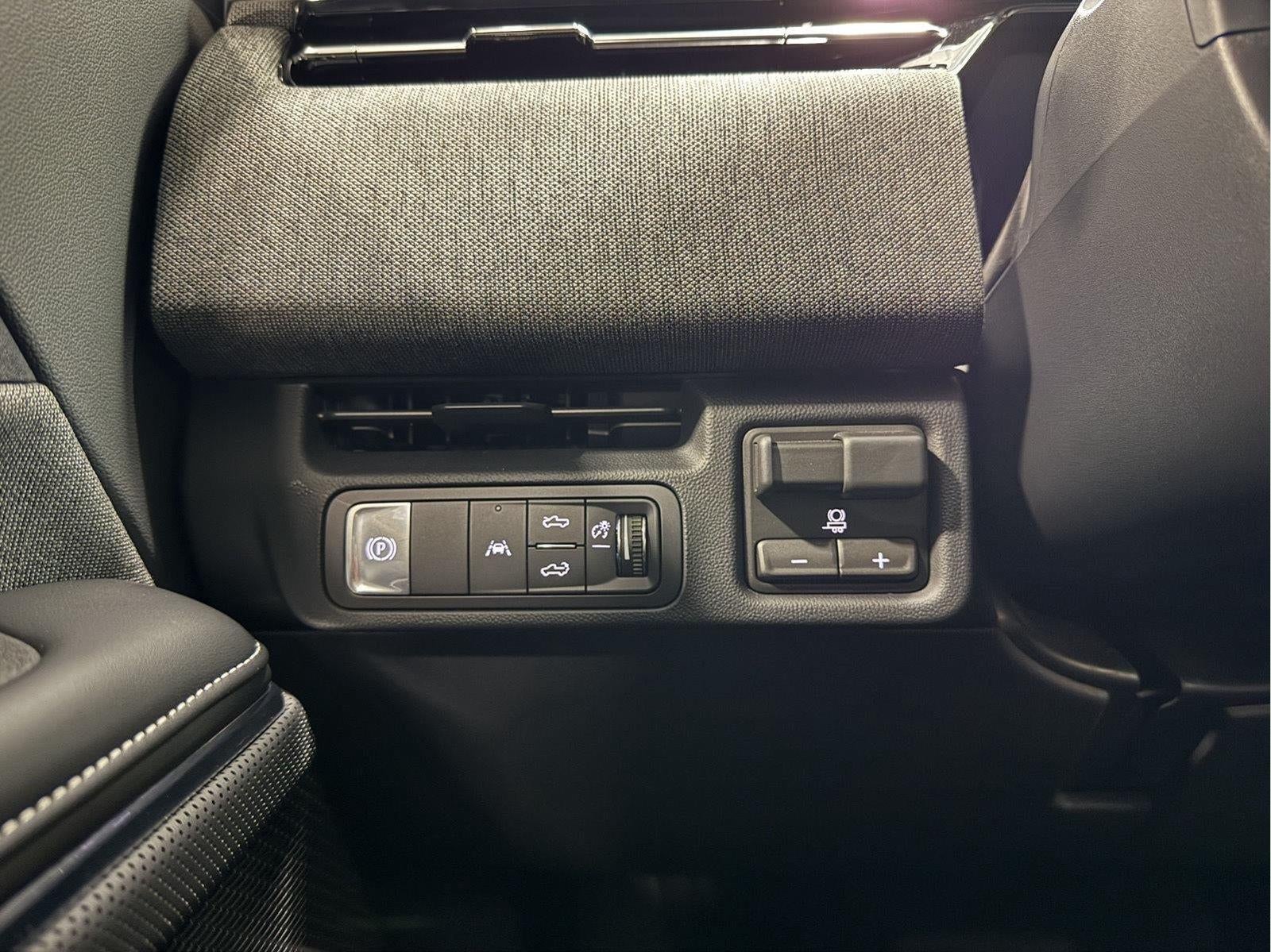 2026 GMC Sierra EV Standard Range Elevation