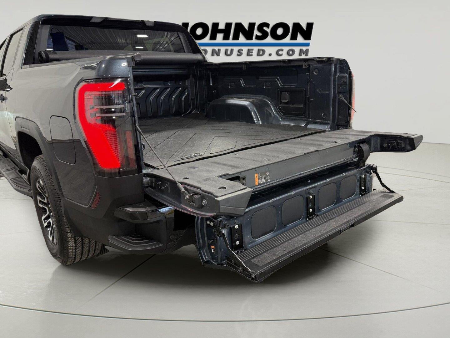 2026 GMC Sierra EV Standard Range Elevation