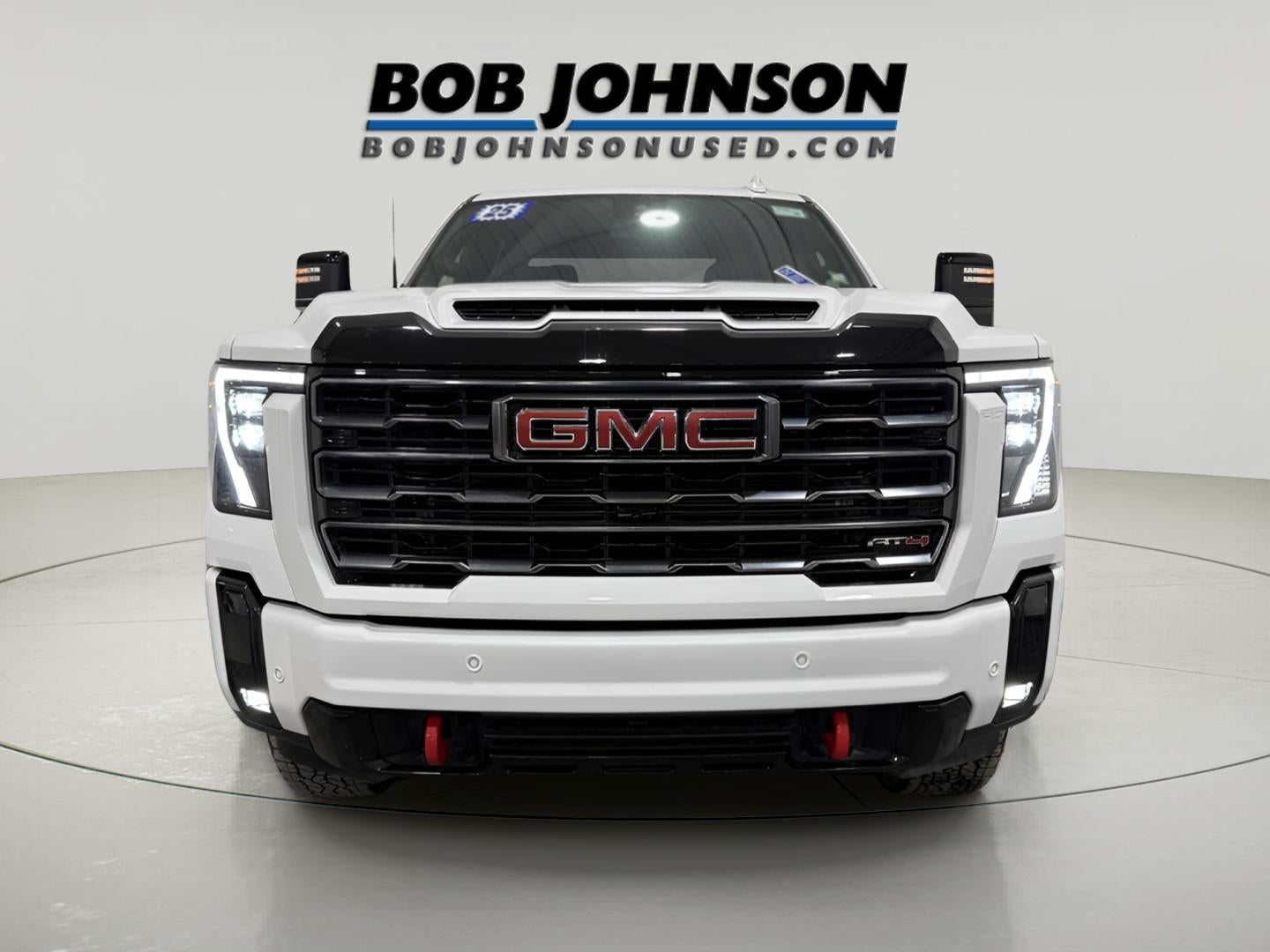 2025 GMC Sierra 2500HD 4WD Crew Cab Standard Bed AT4