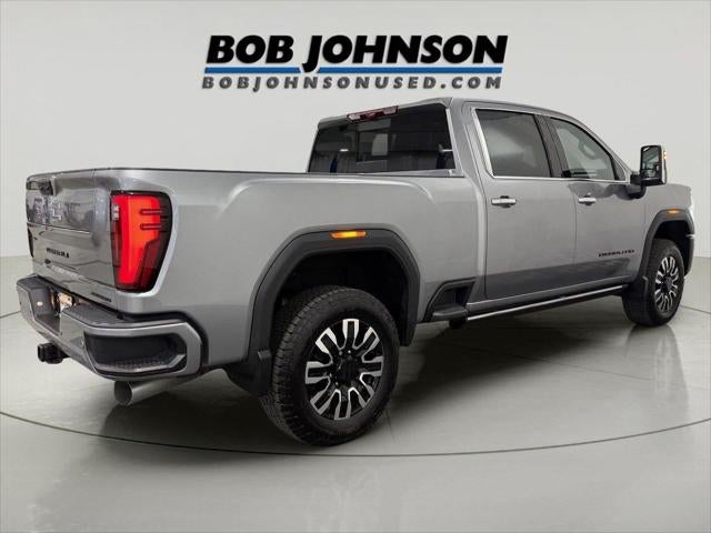 2026 GMC Sierra 2500HD Crew Cab, Standard Bed, Denali Ultimate, 4WD