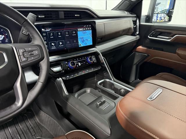 2026 GMC Sierra 2500HD Crew Cab, Standard Bed, Denali Ultimate, 4WD