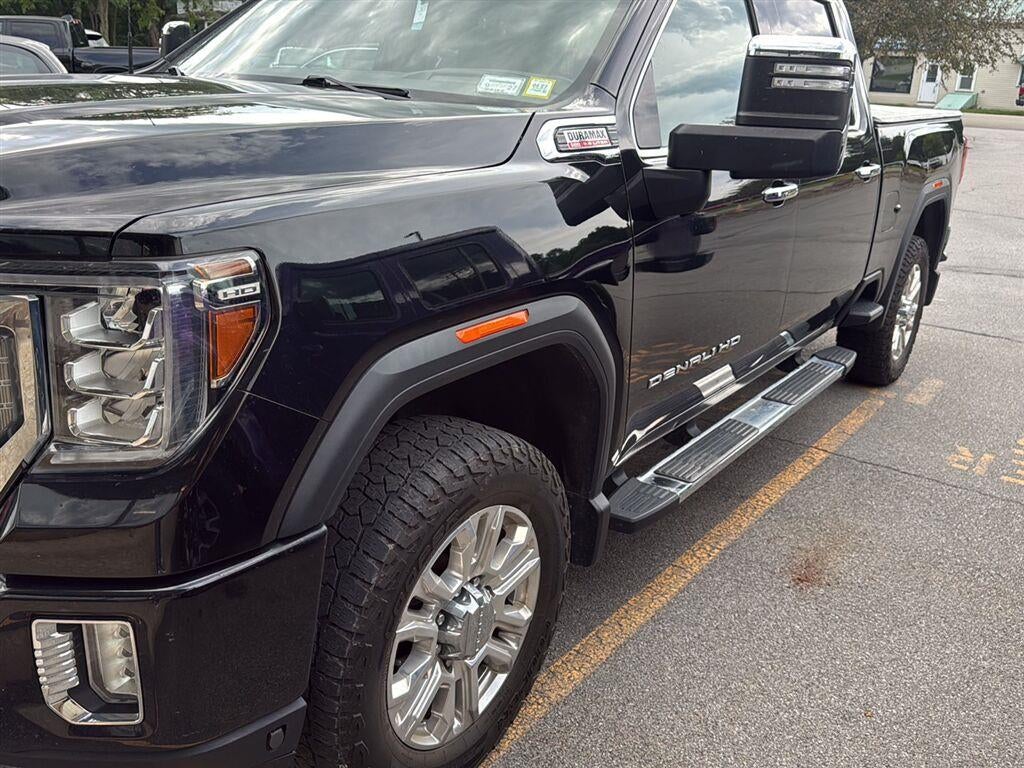 2020 GMC Sierra 2500HD 4WD Crew Cab Standard Bed Denali