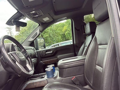 2020 GMC Sierra 2500HD 4WD Crew Cab Standard Bed Denali