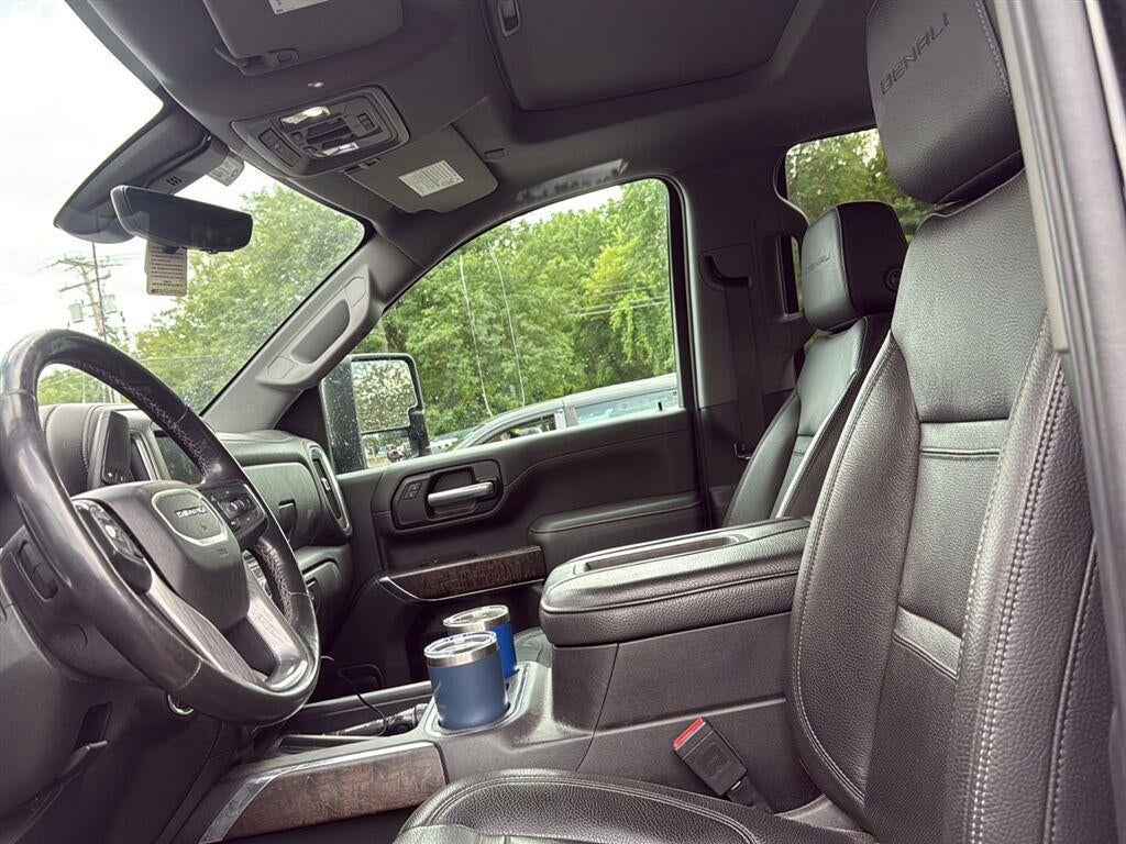 2020 GMC Sierra 2500HD 4WD Crew Cab Standard Bed Denali