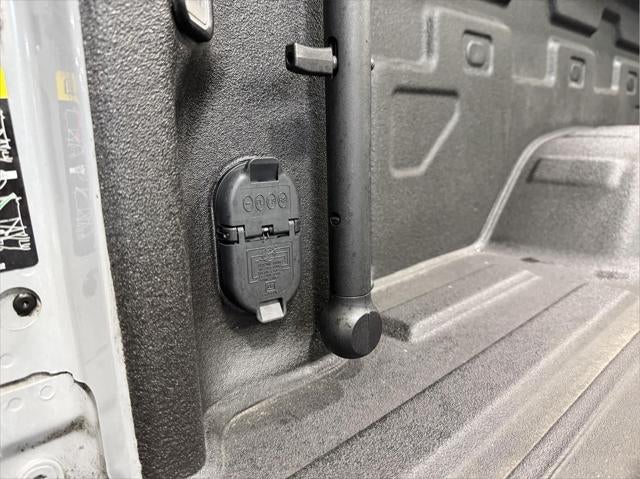 2024 GMC Sierra 3500HD 4WD Crew Cab Standard Bed AT4