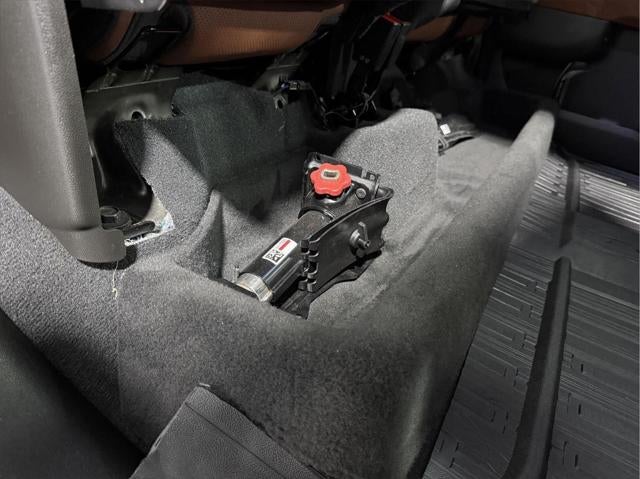 2025 GMC Sierra 2500HD Crew Cab, Standard Bed, Denali Ultimate, 4WD