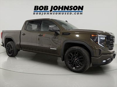 2024 GMC Sierra 1500 4WD Crew Cab Short Box Elevation with 3VL