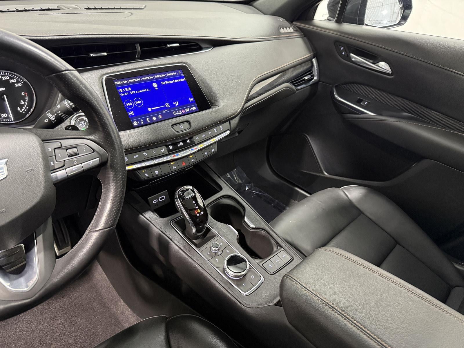 2023 Cadillac XT4 Sport