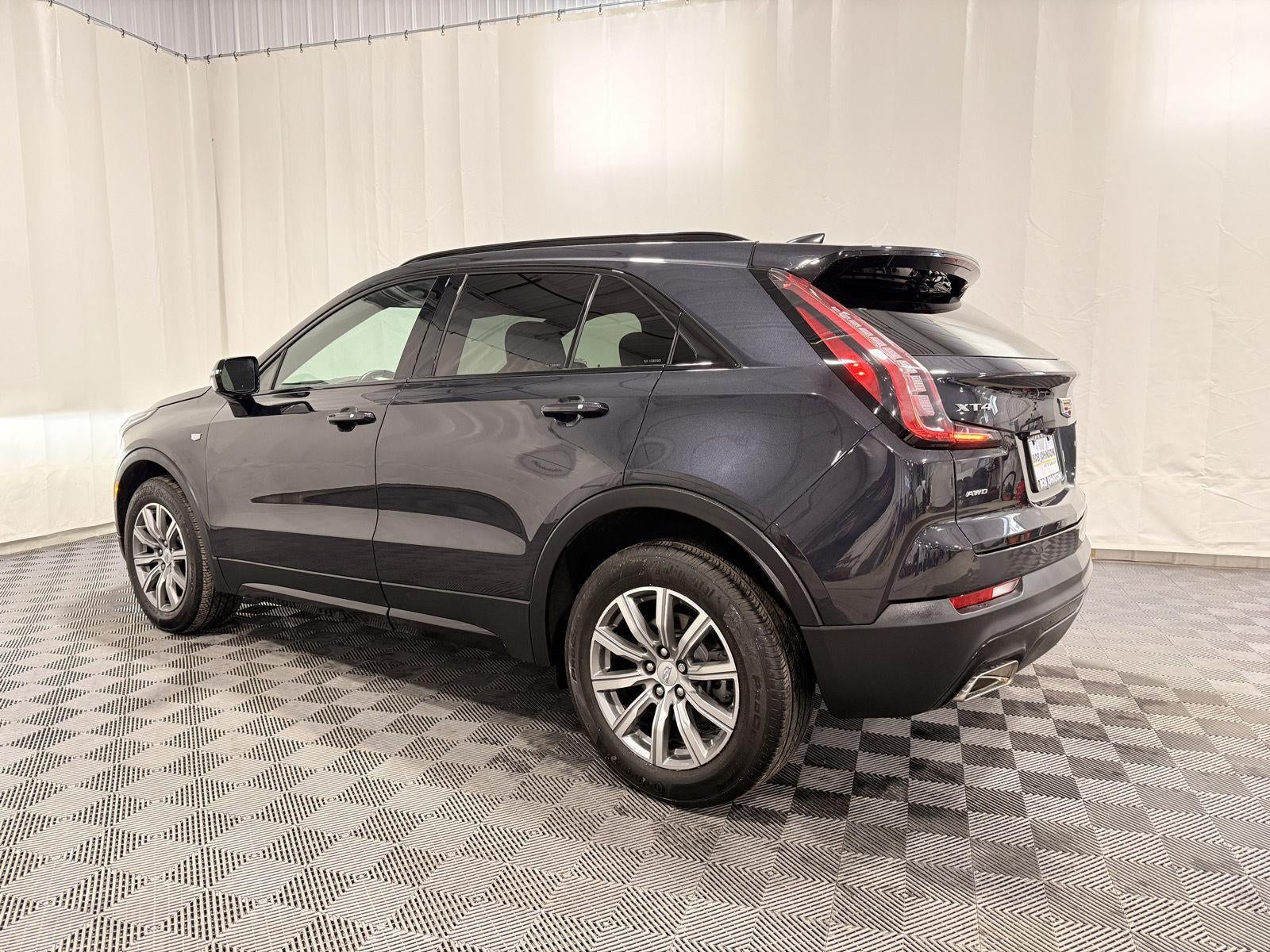 2023 Cadillac XT4 Sport