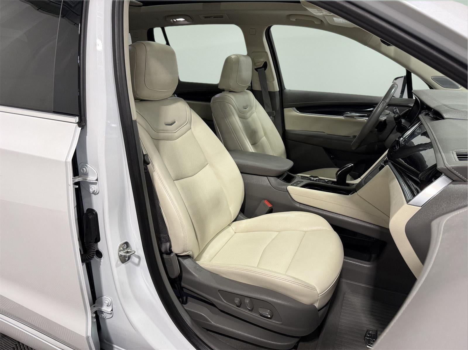 2025 Cadillac XT6 AWD Premium Luxury