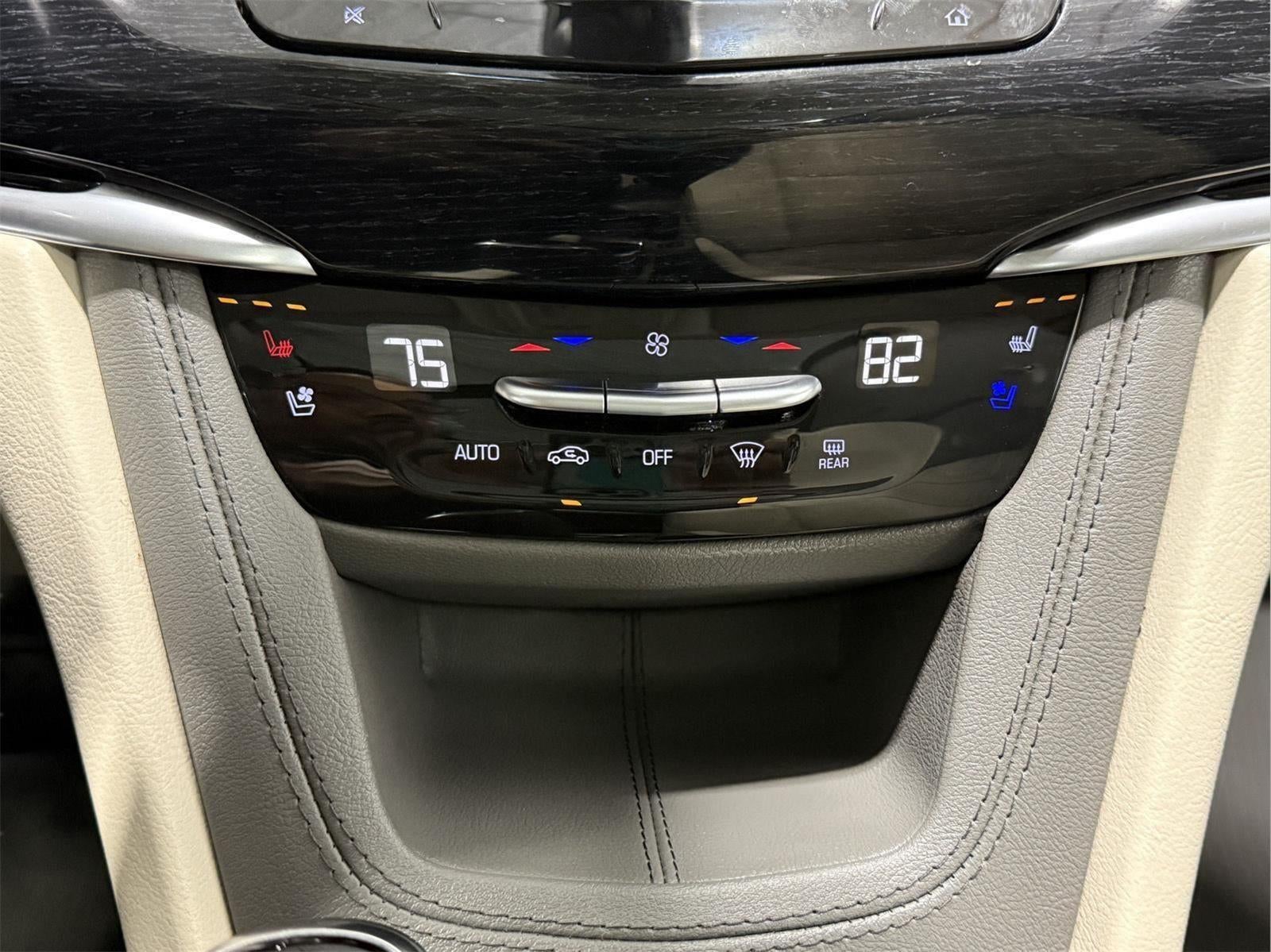 2025 Cadillac XT6 AWD Premium Luxury