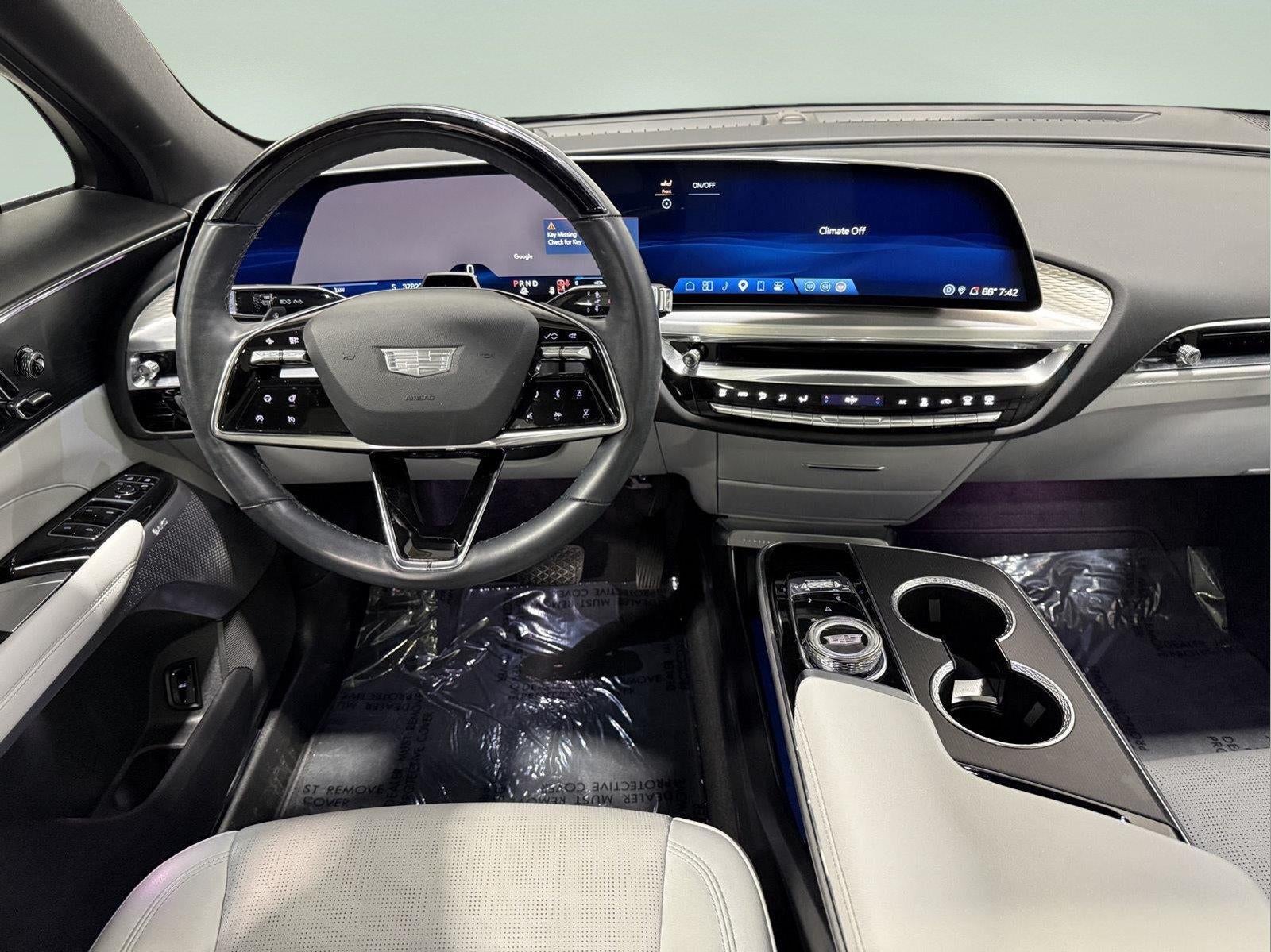 2024 Cadillac LYRIQ Sport w/1SJ