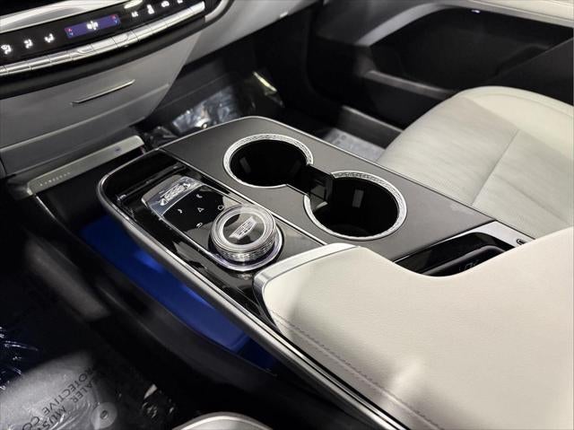 2024 Cadillac LYRIQ Sport w/1SJ
