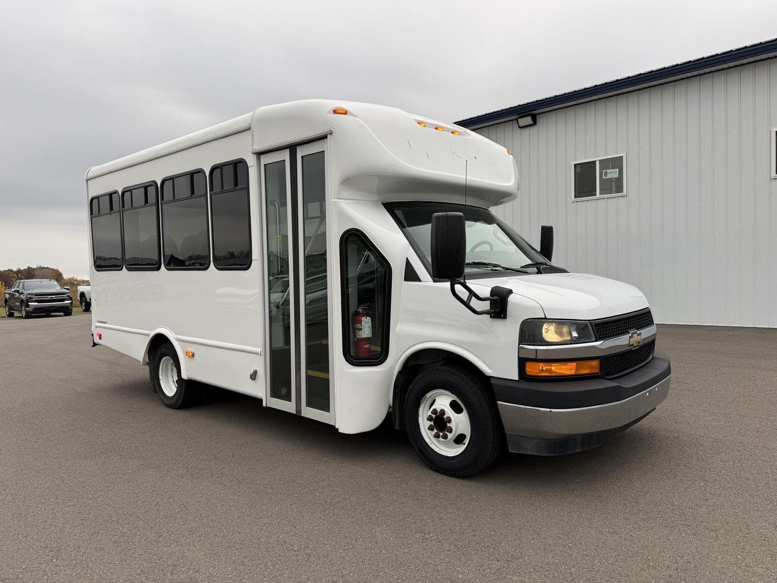 2023 Chevrolet Express Cutaway Work Van