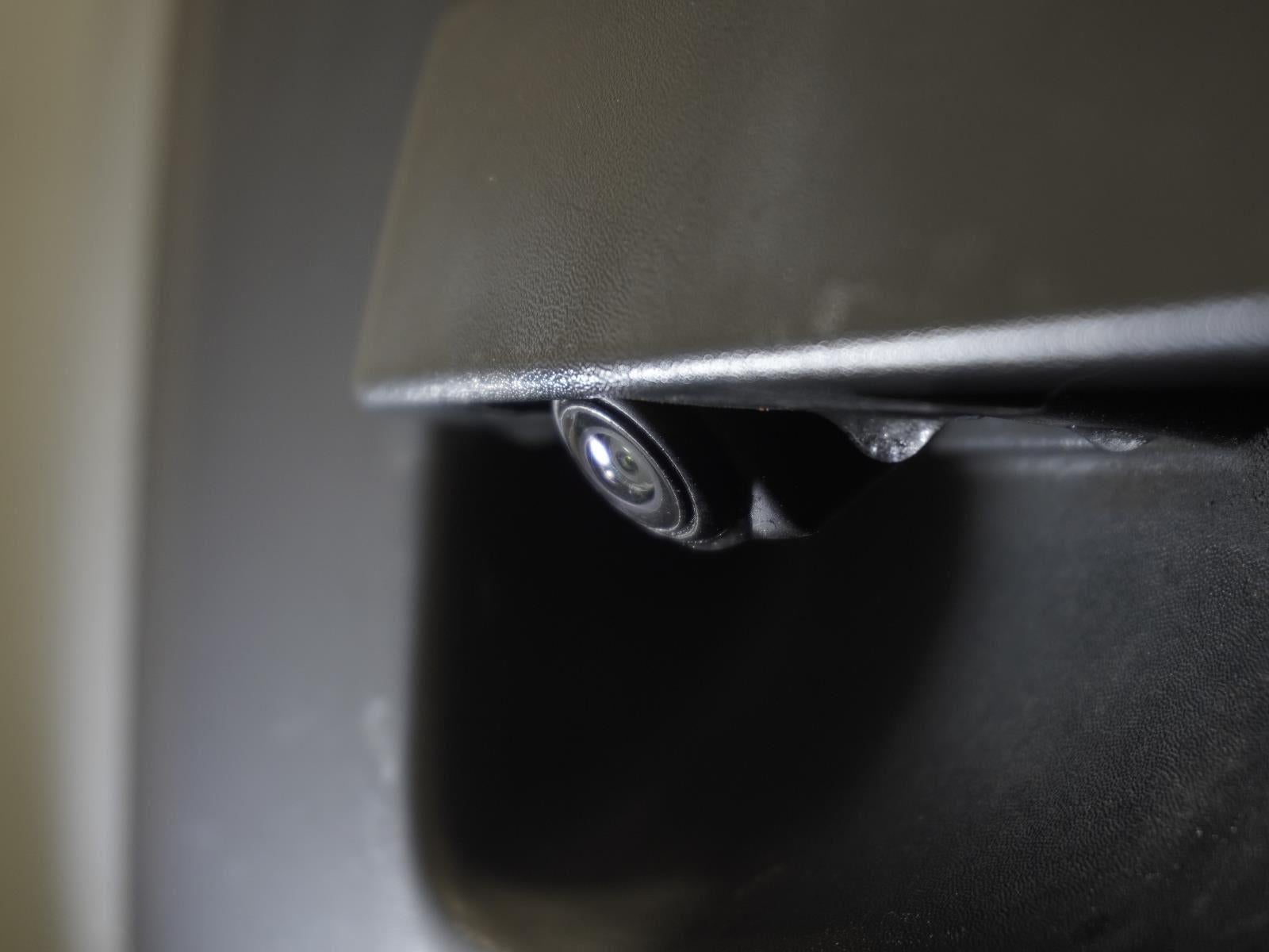 2019 Nissan Frontier SL