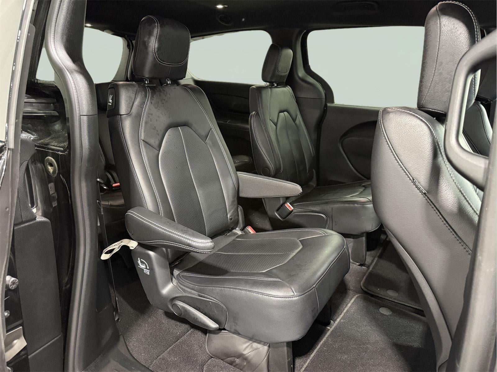 2022 Chrysler Pacifica Touring L AWD