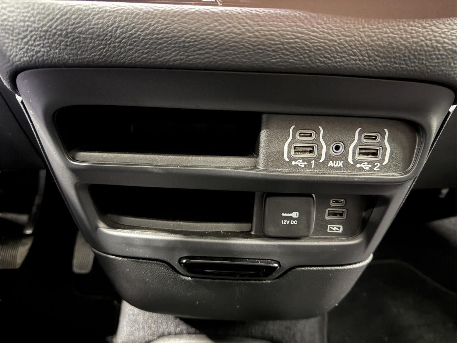 2022 Chrysler Pacifica Touring L AWD