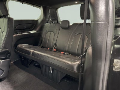 2022 Chrysler Pacifica Touring L AWD