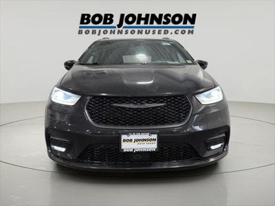 2022 Chrysler Pacifica Touring L AWD