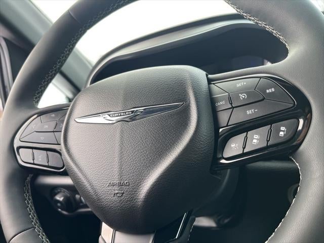 2024 Chrysler Pacifica Limited AWD