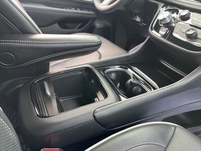 2024 Chrysler Pacifica Limited AWD