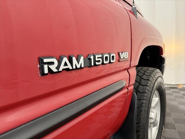 1999 Dodge Ram 1500 2dr Club Cab 139 WB 4WD
