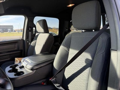 2026 RAM 2500 Black Express Crew Cab 4x4 6'4' Box