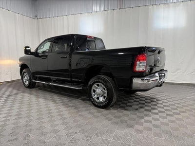 2024 RAM 2500 Tradesman Crew Cab 4x4 6'4' Box