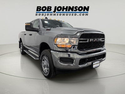 2024 RAM 2500 Tradesman Crew Cab 4x4 6'4' Box