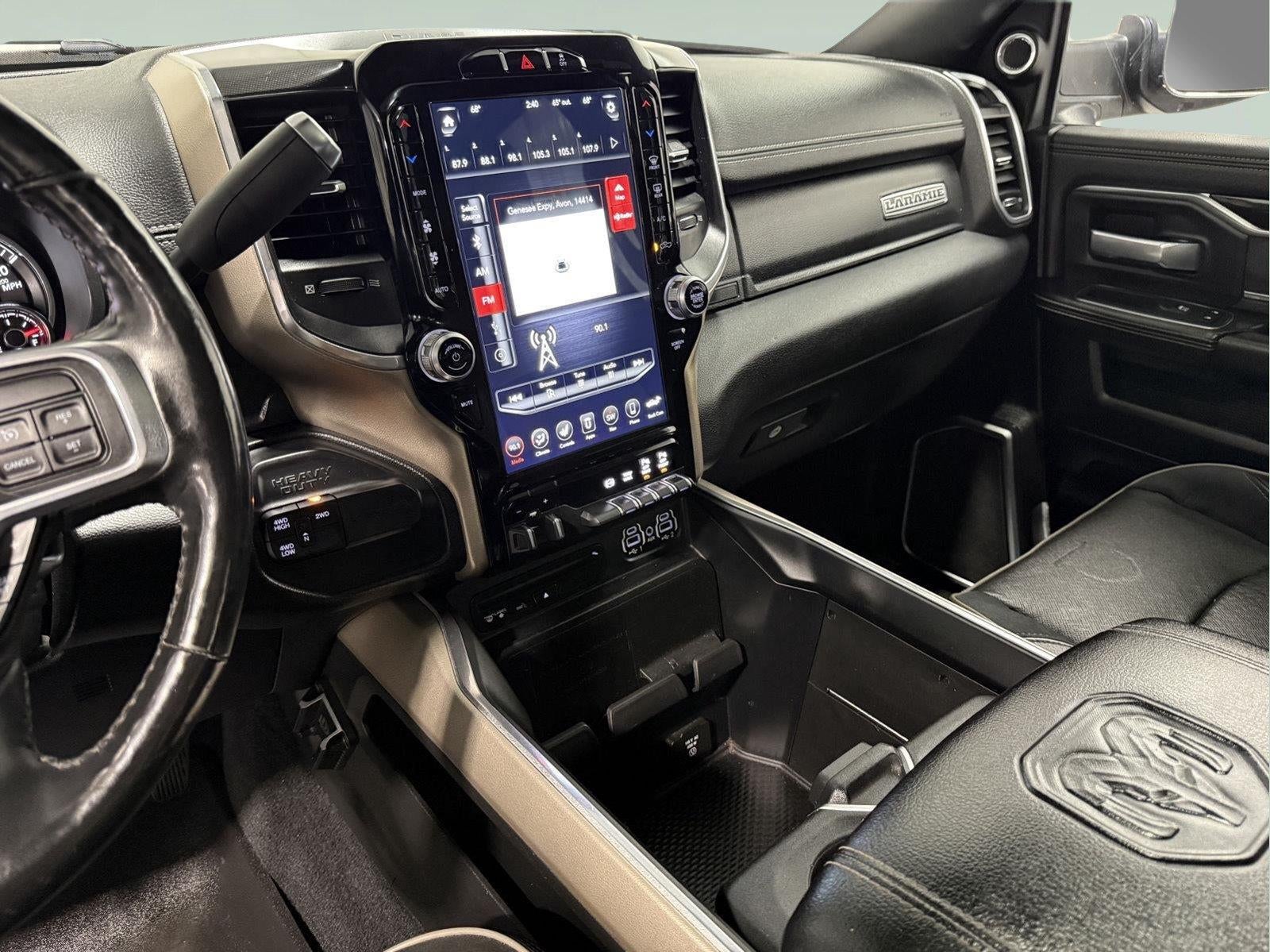 2019 RAM 2500 Laramie Crew Cab 4x4 6'4' Box