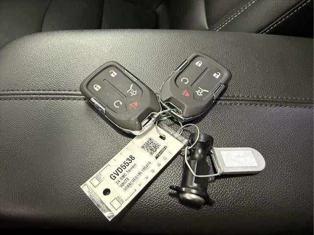 2024 GMC Terrain AWD SLT