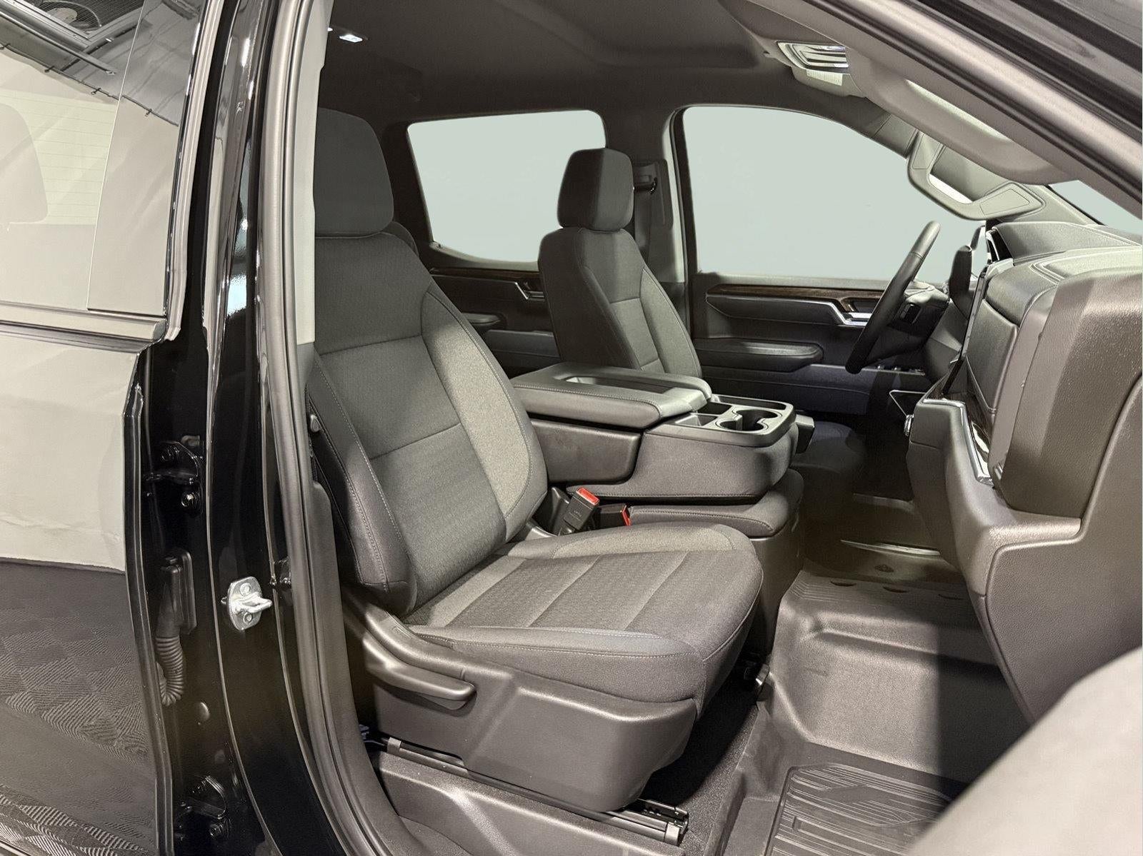 2026 GMC Sierra 1500 Crew Cab, Short Bed, Elevation, 4WD