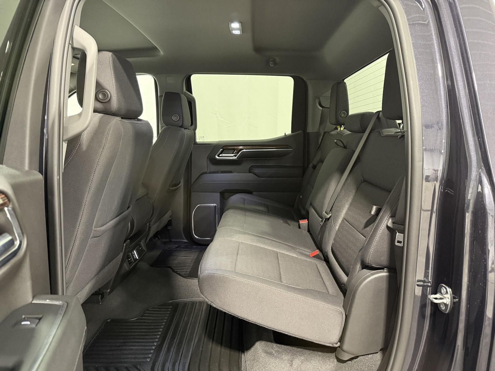 2024 GMC Sierra 1500 4WD Crew Cab Short Box Elevation with 3VL