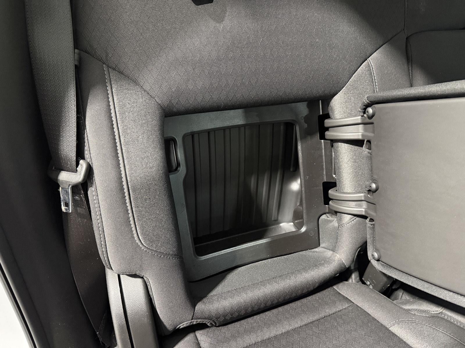 2024 GMC Sierra 1500 4WD Crew Cab Short Box Elevation with 3VL