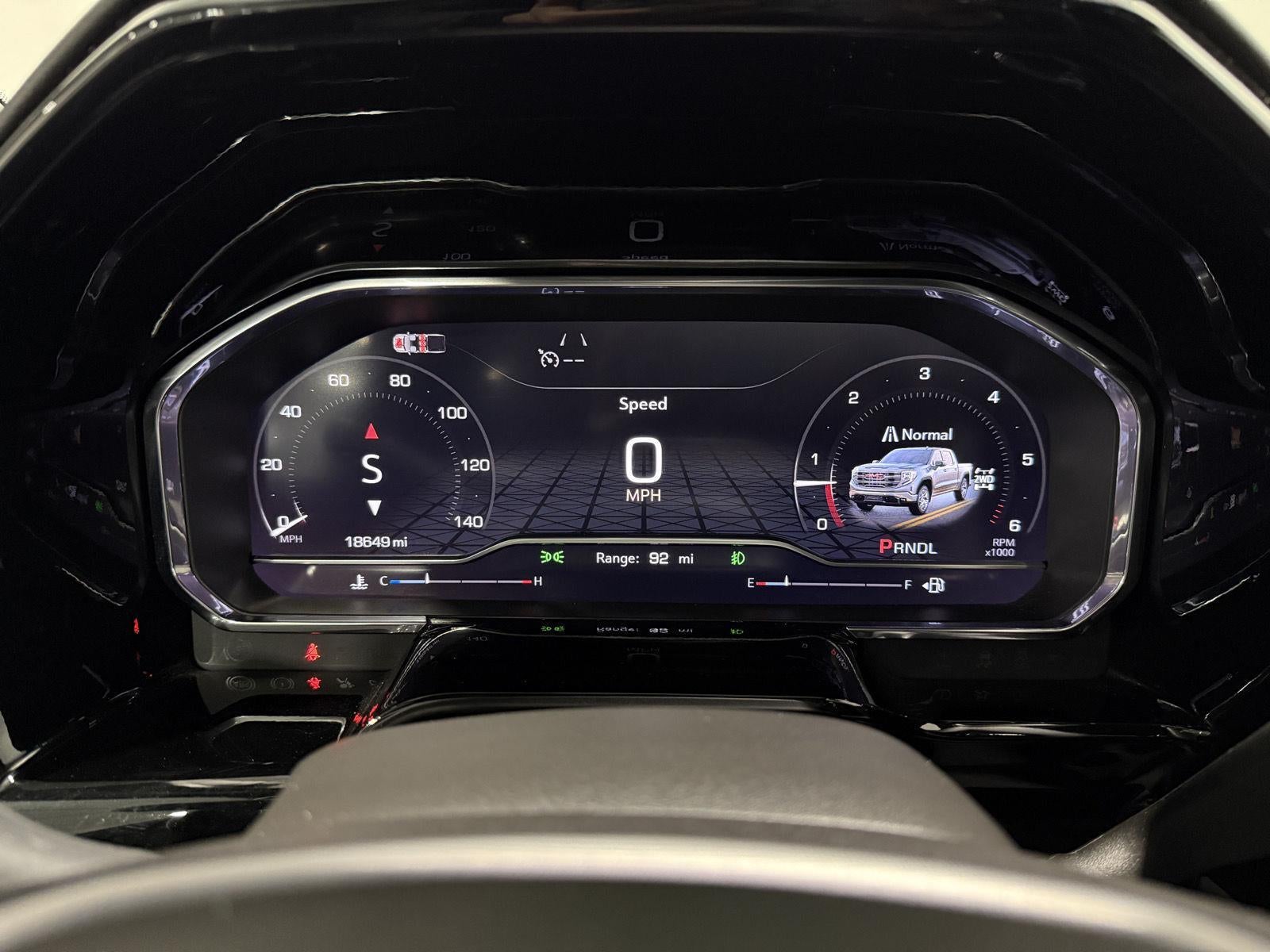 2024 GMC Sierra 1500 4WD Crew Cab Short Box Elevation with 3VL