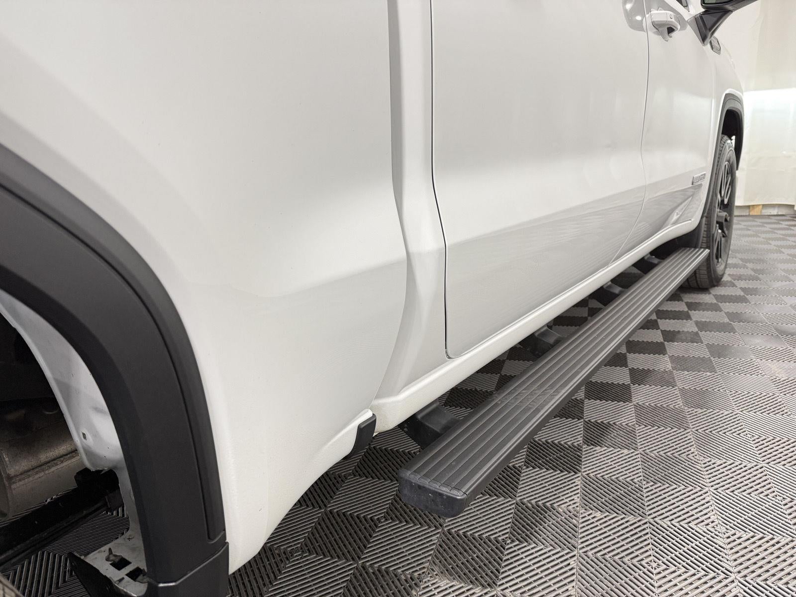 2024 GMC Sierra 1500 4WD Crew Cab Short Box Elevation with 3VL