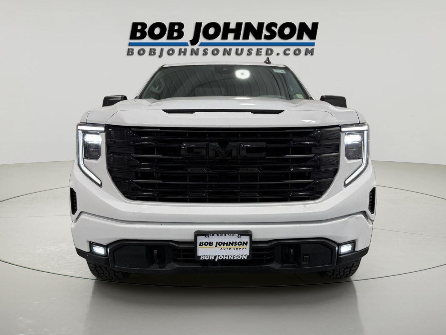 2024 GMC Sierra 1500 4WD Crew Cab Short Box Elevation with 3SB