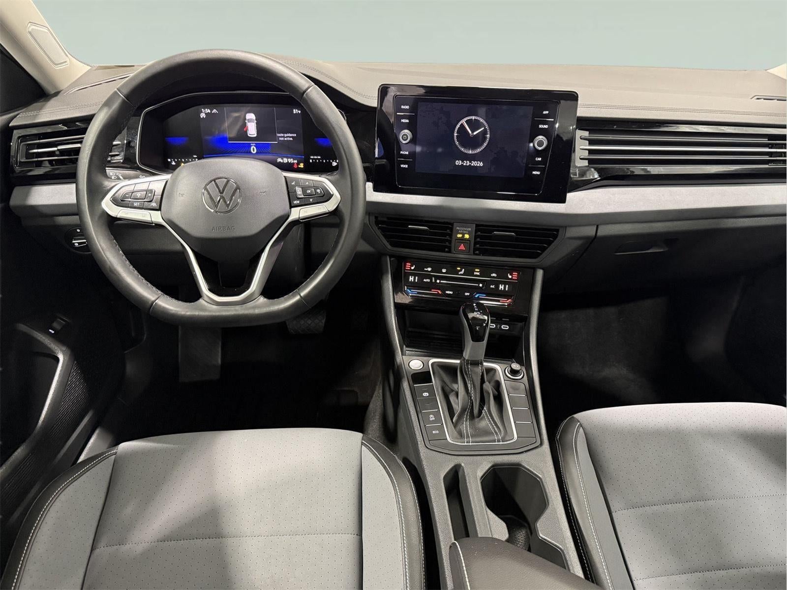 2025 Volkswagen Jetta 1.5T SE