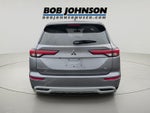 2022 Mitsubishi Outlander SE Launch Edition