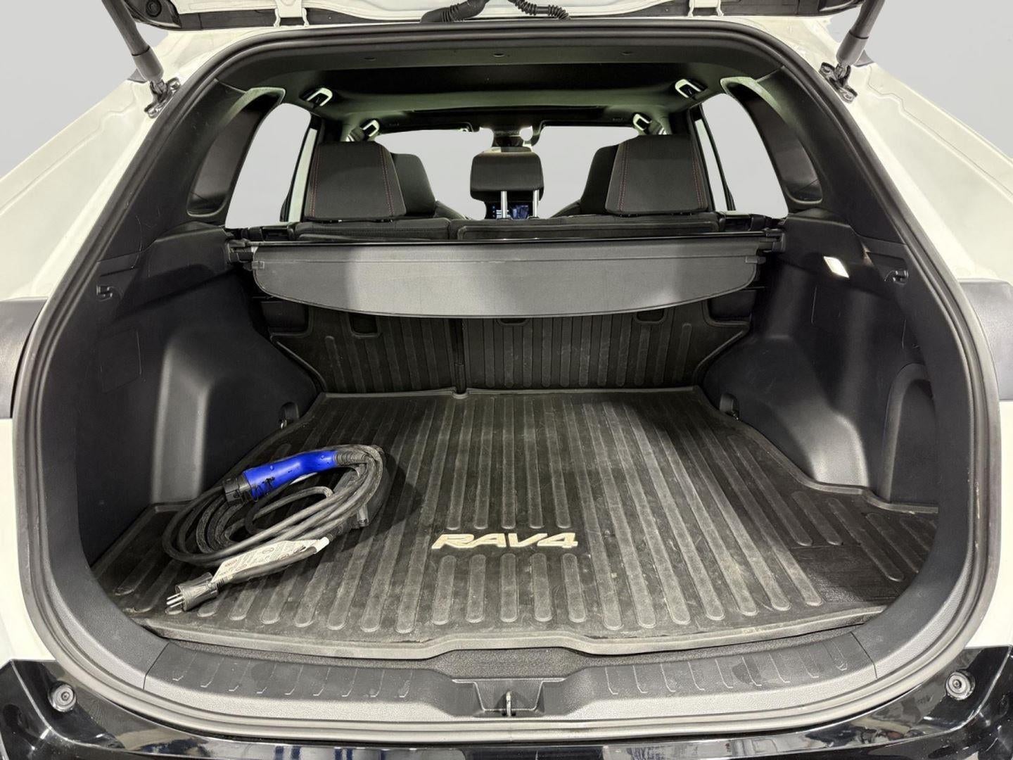 2024 Toyota RAV4 Prime SE