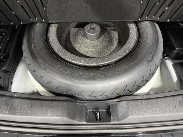 2024 Toyota RAV4 Prime SE