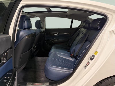 2015 Kia K900 Luxury