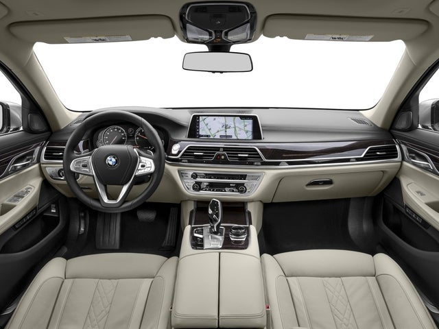 2016 BMW 750i xDrive
