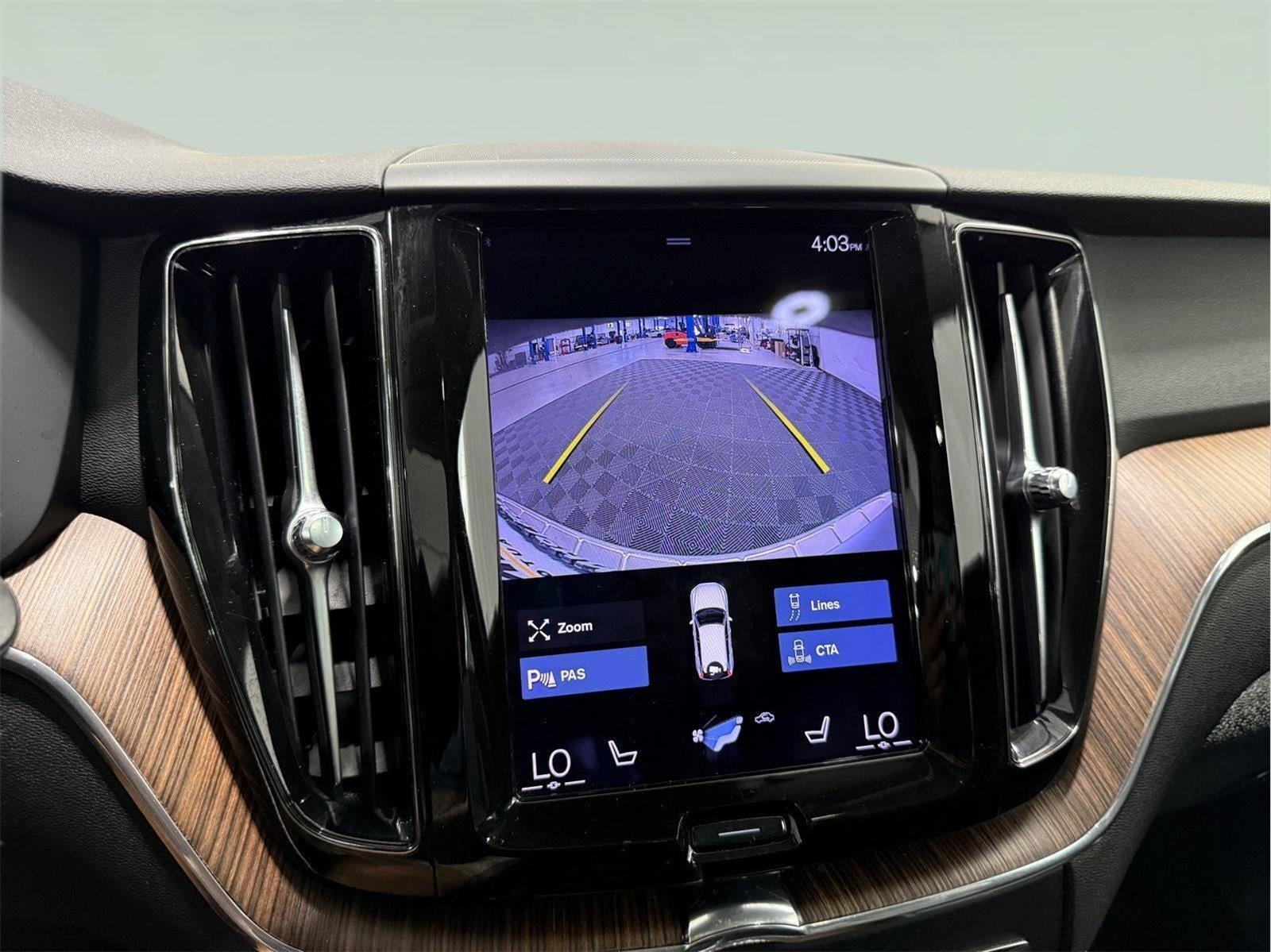 2021 Volvo XC60 T6 Momentum