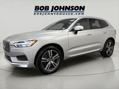 2021 Volvo XC60 T6 Momentum